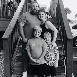 Meet your Posher, Casey